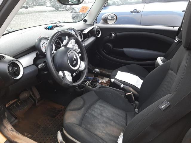 Photo 7 from auction – 2008 MINI COOPER with VIN WMWMF335X8TT66726