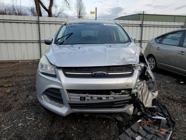 Photo 5 from auction – 2016 FORD ESCAPE SE with VIN 1FMCU9GX4GUB27860