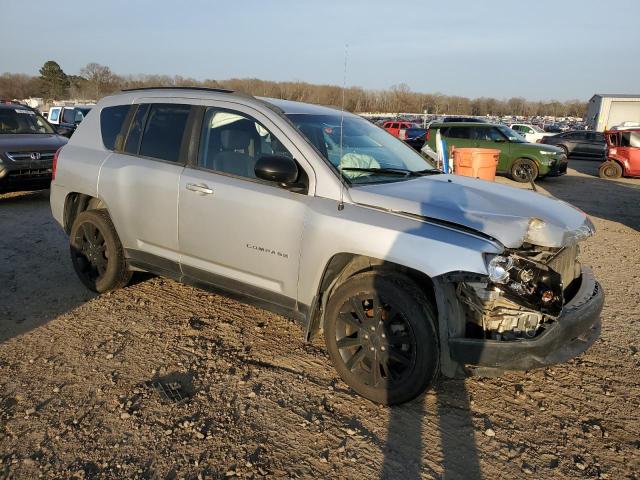 Photo 4 from auction – 2013 JEEP COMPASS LA with VIN 1C4NJCEA8DD218479