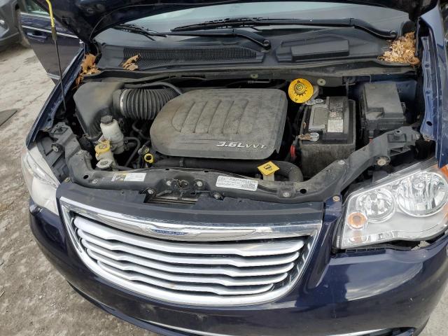 Photo 12 from auction – 2016 CHRYSLER TOWN & COU with VIN 2C4RC1BG3GR253182