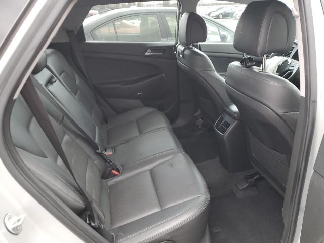 Photo 11 from auction – 2017 HYUNDAI TUCSON LIM with VIN KM8J3CA22HU277519