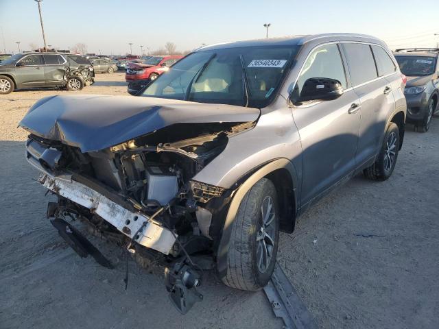 TOYOTA HIGHLANDER 2019 with VIN 5TDJZRFH7KS916962 - Photo from auction