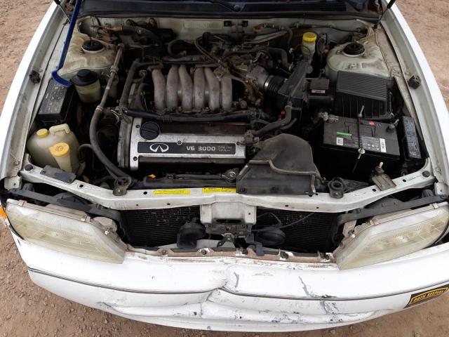 Photo 11 from auction – 1998 INFINITI I30 with VIN JNKCA21A5WT609460