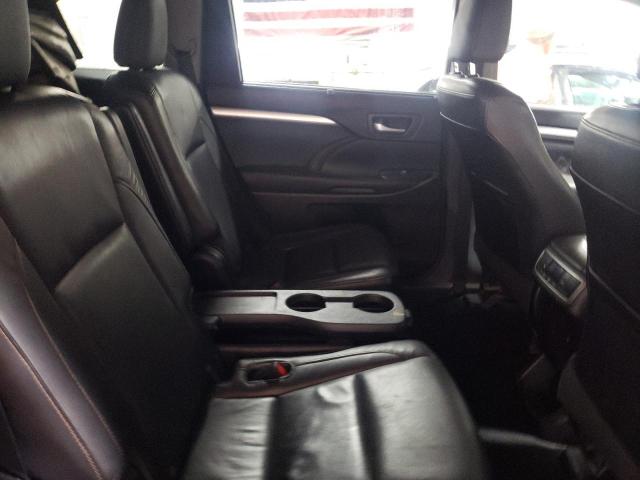Photo 11 from auction – 2015 TOYOTA HIGHLANDER with VIN 5TDJKRFH3FS080142