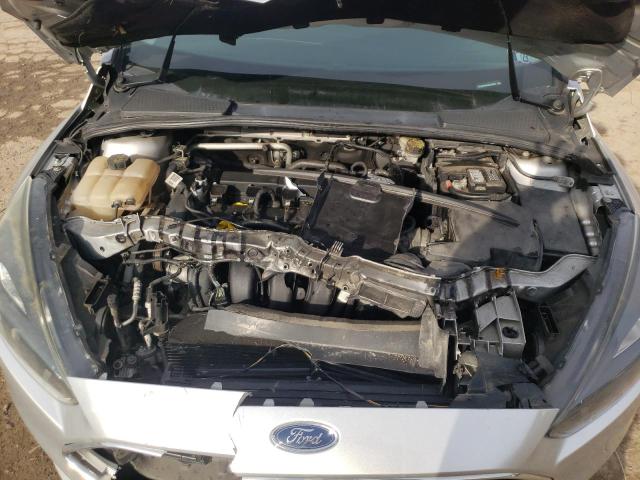 Photo 11 from auction – 2016 FORD FOCUS SE with VIN 1FADP3K25GL332995
