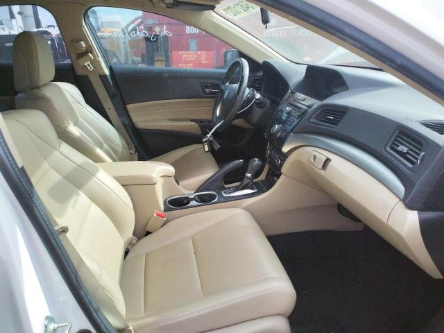 Photo 5 from auction – 2016 ACURA ILX BASE W with VIN 19UDE2F31GA025088