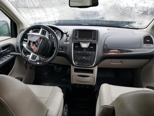 Photo 8 from auction – 2015 CHRYSLER TOWN & COU with VIN 2C4RC1CGXFR534876
