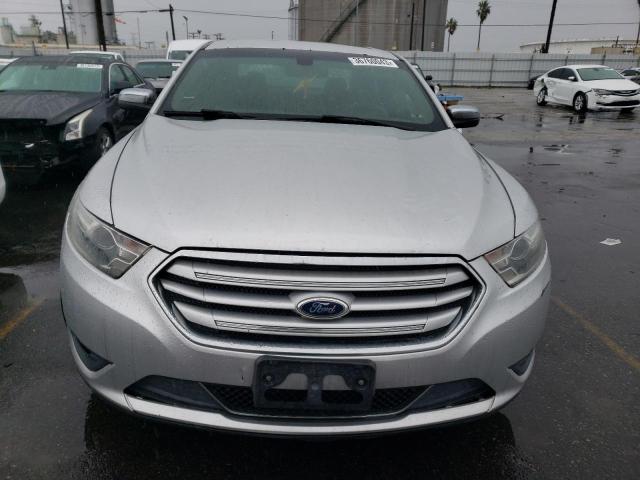 Photo 5 from auction – 2013 FORD TAURUS LIM with VIN 1FAHP2F80DG165055