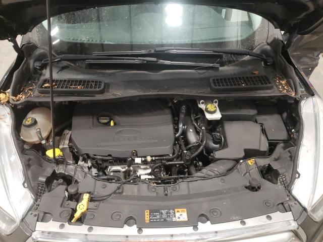Photo 12 from auction – 2017 FORD ESCAPE SE with VIN 1FMCU9GD0HUD77653