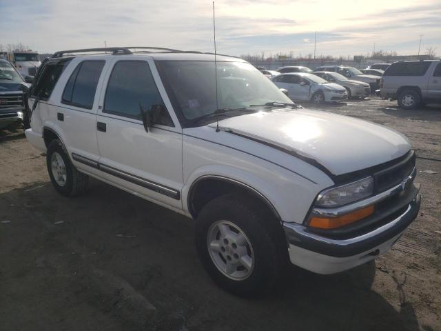 Photo 4 from auction – 2001 CHEVROLET BLAZER with VIN 1GNDT13W812121578
