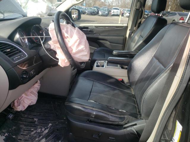 Photo 7 from auction – 2013 CHRYSLER TOWN & COU with VIN 2C4RC1BG7DR660160