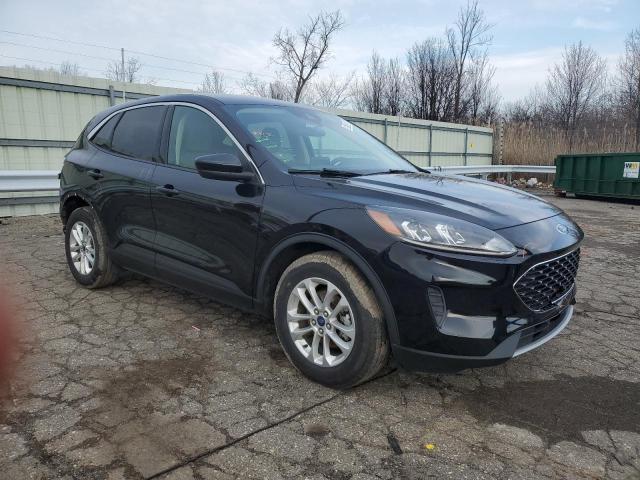 Photo 4 from auction – 2020 FORD ESCAPE SE with VIN 1FMCU0G68LUC54169