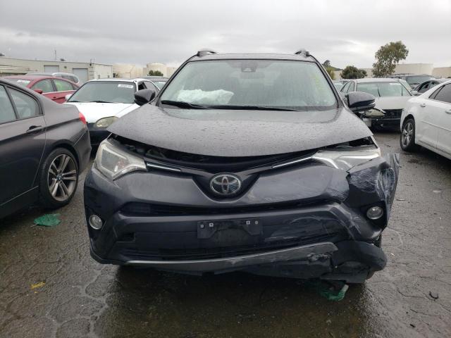 Photo 5 from auction – 2018 TOYOTA RAV4 ADVEN with VIN JTMRFREV2JJ230343