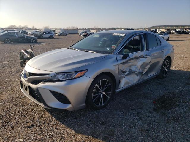 TOYOTA CAMRY SE 2020 with VIN 4T1G11AK2LU952878 - Photo from auction