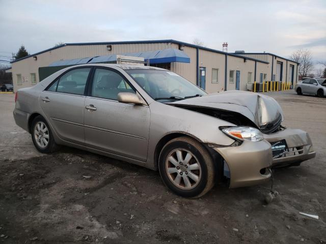 Photo 4 from auction – 2004 TOYOTA CAMRY LE with VIN 4T1BF30K64U587812