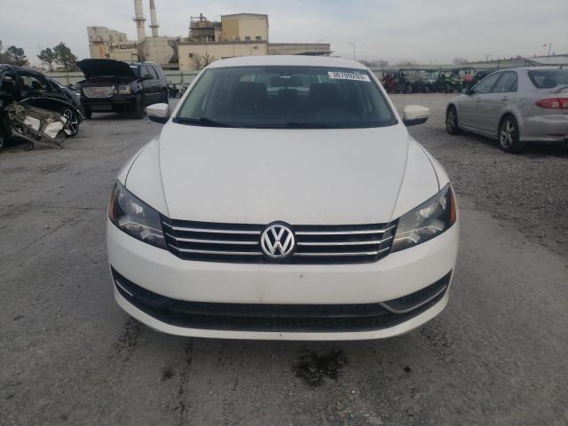 Photo 5 from auction – 2013 VOLKSWAGEN PASSAT S with VIN 1VWAP7A31DC034211