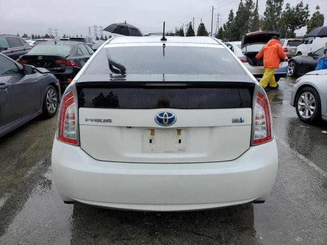 Photo 6 from auction – 2015 TOYOTA PRIUS with VIN JTDKN3DU3F1980979