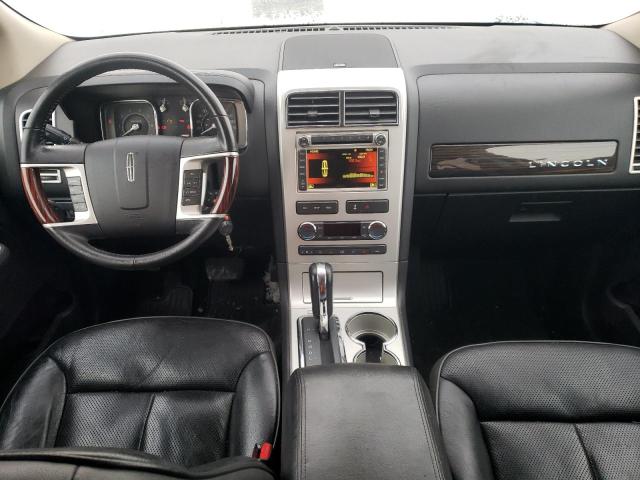 Photo 8 from auction – 2010 LINCOLN MKX with VIN 2LMDJ8JCXABJ33418