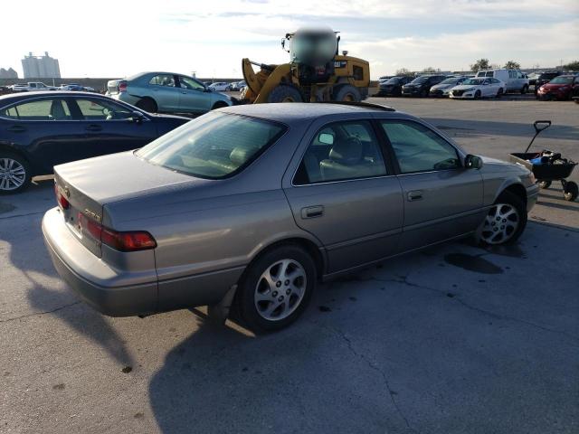 Photo 3 from auction – 1998 TOYOTA CAMRY CE with VIN 4T1BF28K6WU059978