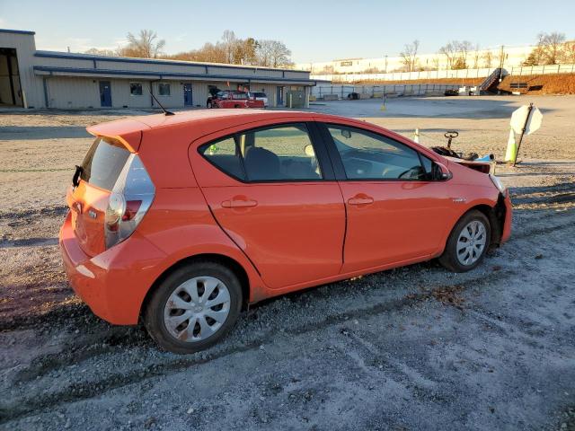 Photo 3 from auction – 2012 TOYOTA PRIUS C with VIN JTDKDTB33C1013796