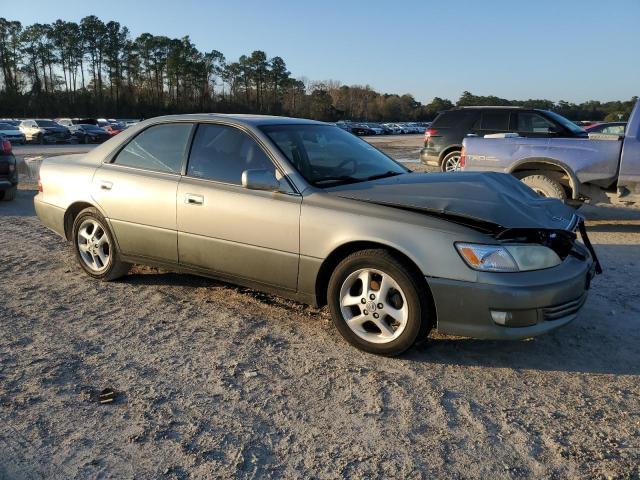 Photo 4 from auction – 2000 LEXUS ES 300 with VIN JT8BF28G6Y5086755
