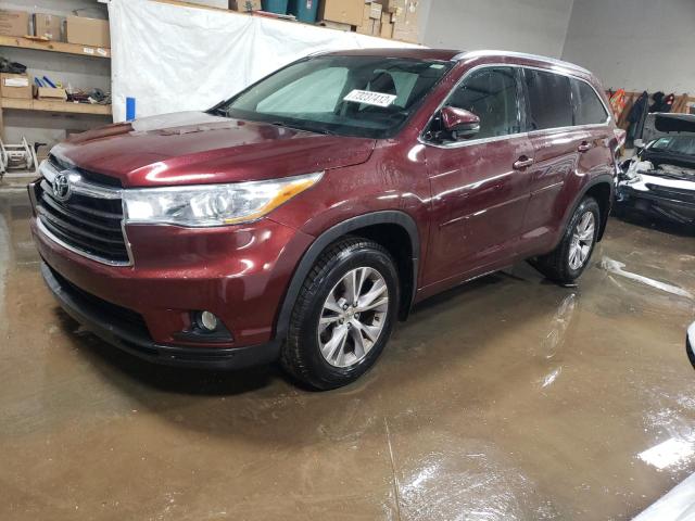 TOYOTA HIGHLANDER 2015 with VIN 5TDJKRFH3FS080142 - Photo from auction
