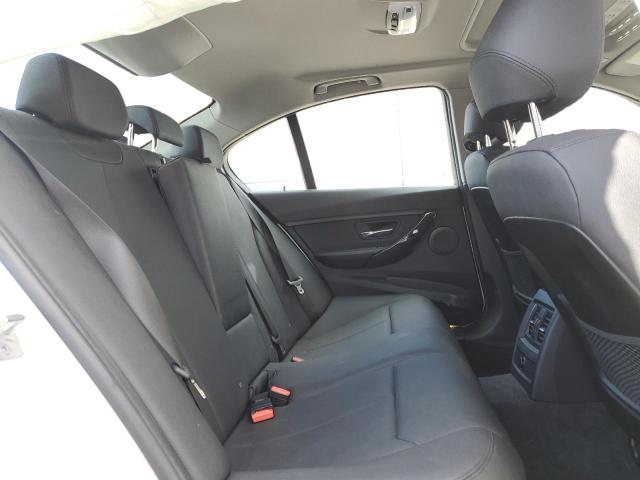 Photo 10 from auction – 2018 BMW 320 XI with VIN WBA8E5G57JNU46988