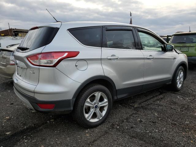 Photo 3 from auction – 2016 FORD ESCAPE SE with VIN 1FMCU9GX4GUB27860
