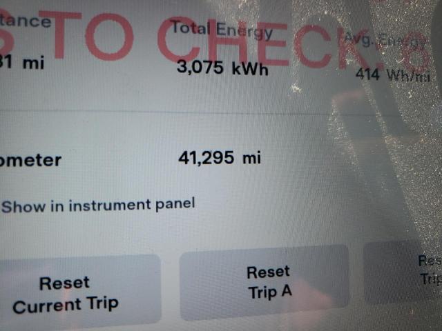 Photo 9 from auction – 2016 TESLA MODEL S with VIN 5YJSA1E48GF136461