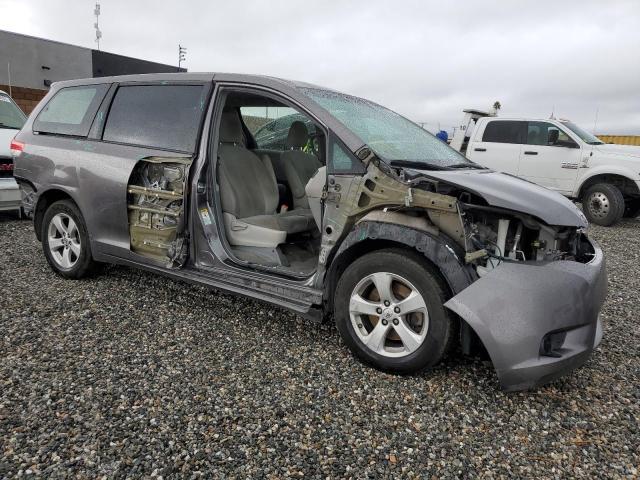 Photo 4 from auction – 2014 TOYOTA SIENNA with VIN 5TDZK3DC9ES485024