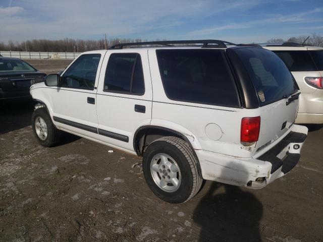 Photo 2 from auction – 2001 CHEVROLET BLAZER with VIN 1GNDT13W812121578