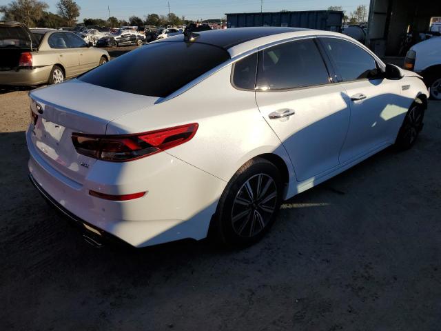 Photo 3 from auction – 2020 KIA OPTIMA EX with VIN 5XXGU4L17LG432487