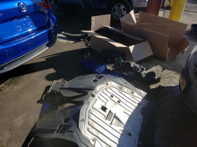 Photo 12 from auction – 2019 HONDA INSIGHT EX with VIN 19XZE4F52KE031828