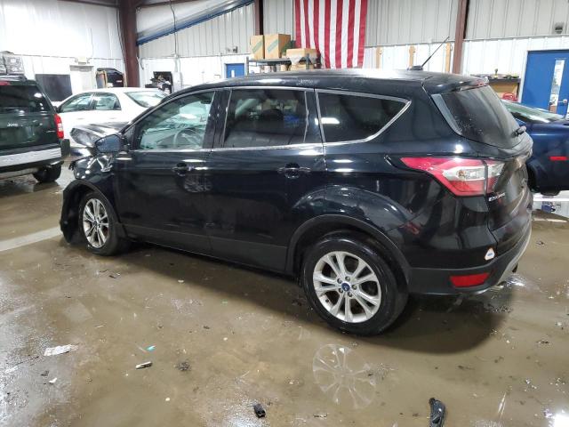 Photo 2 from auction – 2017 FORD ESCAPE SE with VIN 1FMCU0GD5HUD73609