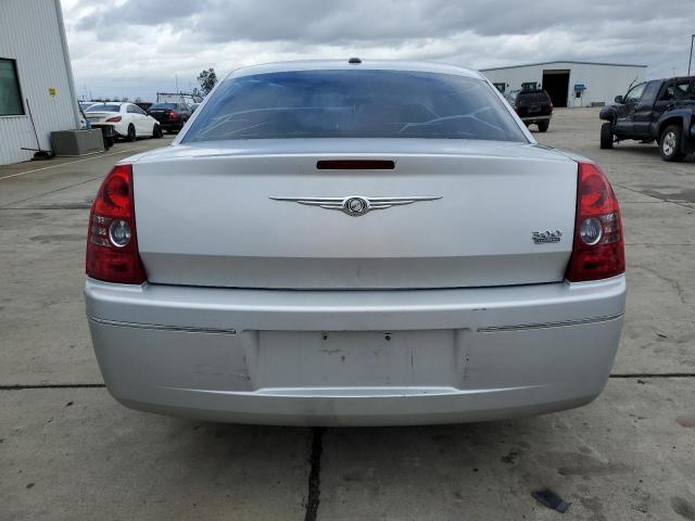 Photo 6 from auction – 2010 CHRYSLER 300 TOURIN with VIN 2C3CA5CV7AH251601