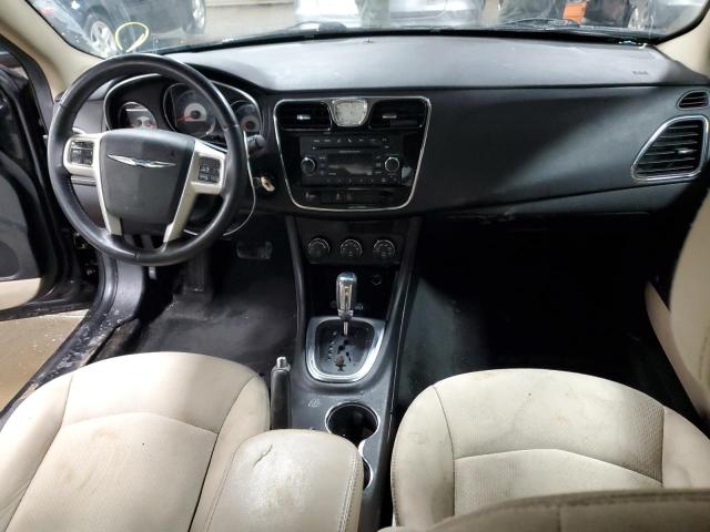 Photo 8 from auction – 2013 CHRYSLER 200 TOURIN with VIN 1C3CCBBB0DN542811