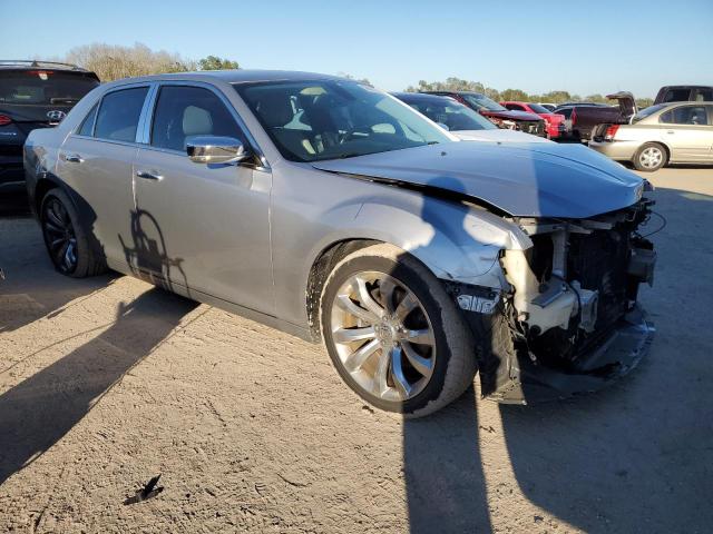 Photo 4 from auction – 2015 CHRYSLER 300C with VIN 2C3CCAET0FH904226