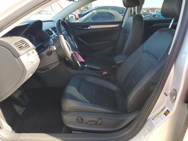 Photo 7 from auction – 2015 VOLKSWAGEN PASSAT S with VIN 1VWAT7A31FC118852
