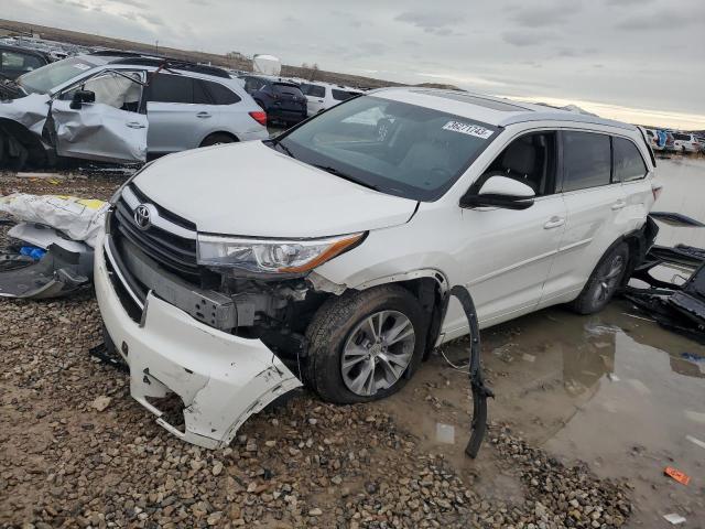 TOYOTA HIGHLANDER 2015 with VIN 5TDJKRFH2FS121165 - Photo from auction