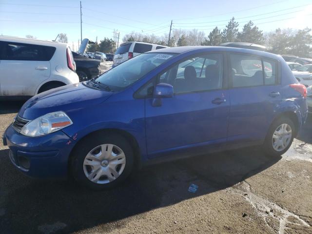 NISSAN VERSA 2010 مع رقم تعريف المركبة 3N1BC1CPXAL447196 - صورة من المزاد
