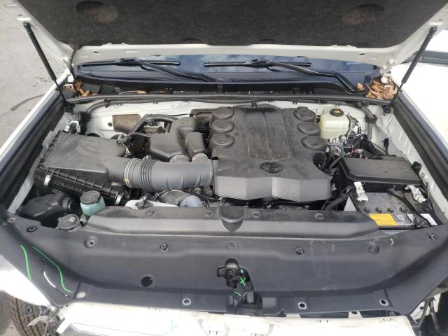 Photo 12 from auction – 2019 TOYOTA 4RUNNER SR with VIN JTEBU5JR3K5713998