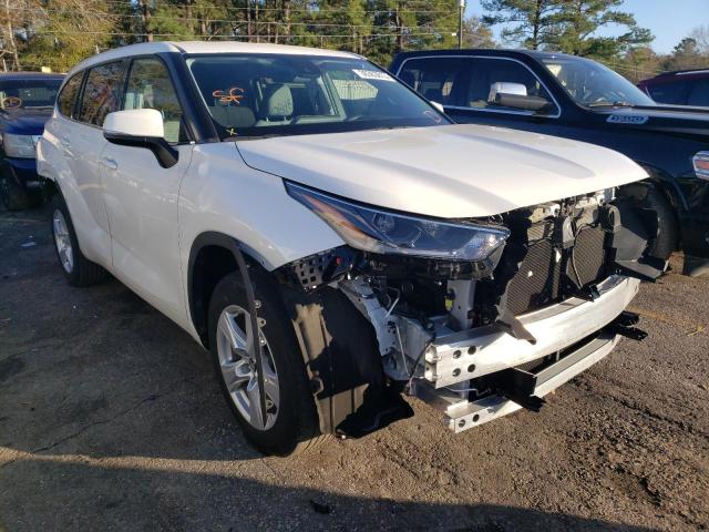 Photo 4 from auction – 2021 TOYOTA HIGHLANDER with VIN 5TDCZRAH9MS043024