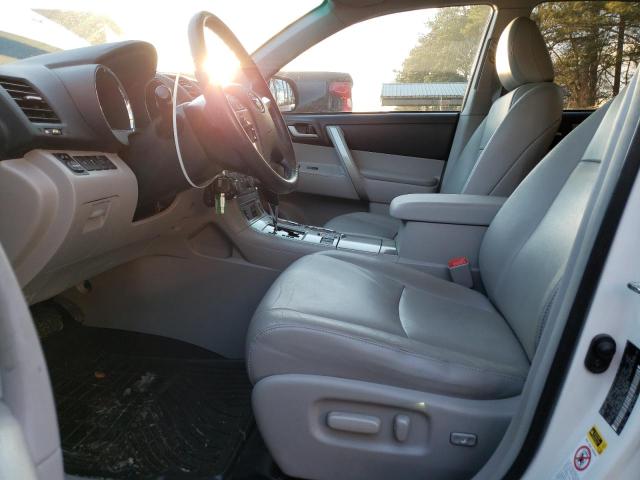 Photo 7 from auction – 2011 TOYOTA HIGHLANDER with VIN 5TDZK3EHXBS046629