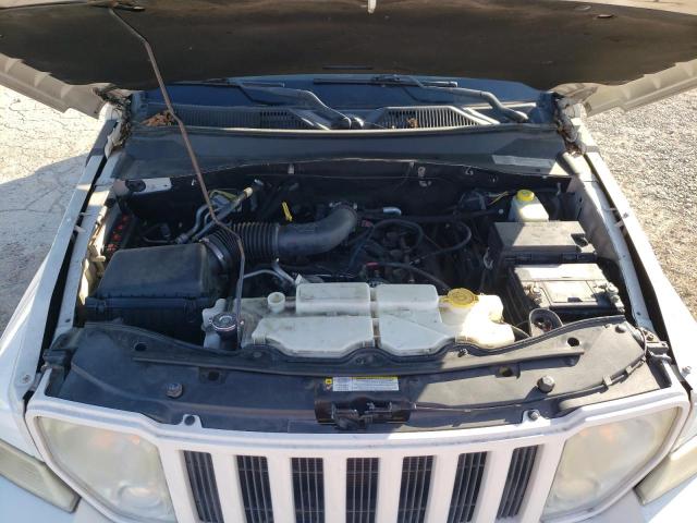 Photo 12 from auction – 2008 JEEP LIBERTY SP with VIN 1J8GP28K78W224864