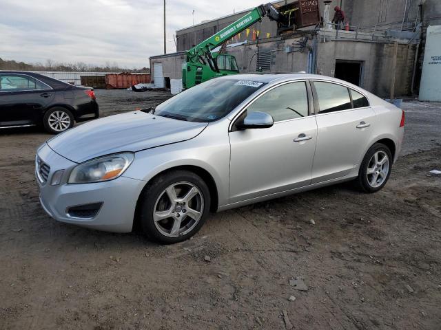 VOLVO S60 2012 with VIN YV1622FS5C2044104 - Photo from auction