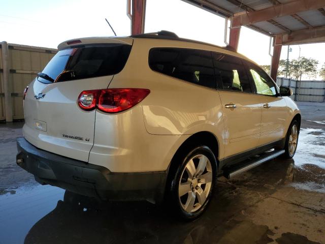 Photo 3 from auction – 2011 CHEVROLET TRAVERSE L with VIN 1GNKRGED5BJ413569