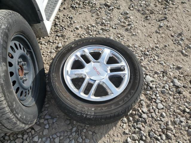 Photo 13 from auction – 2007 GMC ENVOY DENA with VIN 1GKES63M772153754