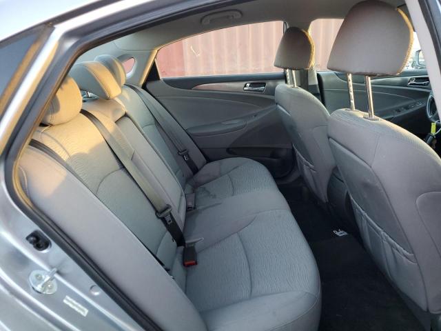 Photo 10 from auction – 2015 HYUNDAI SONATA HYB with VIN KMHEC4A45FA137326