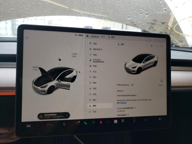 Photo 9 from auction – 2023 TESLA MODEL 3 with VIN 5YJ3E1EA8PF385664