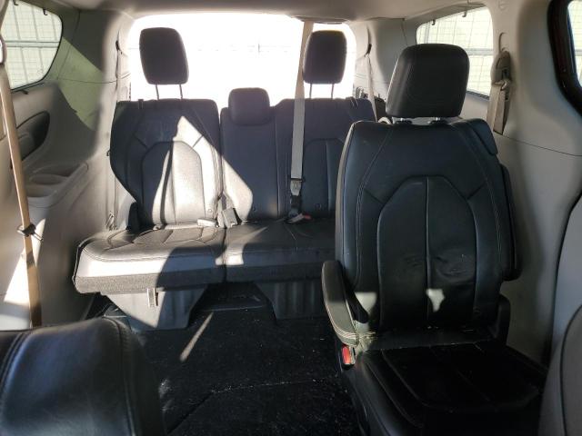 Photo 10 from auction – 2018 CHRYSLER PACIFICA T with VIN 2C4RC1BG1JR120248